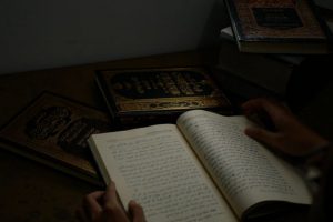 Malaikat Mendo'akan Orang Beriman