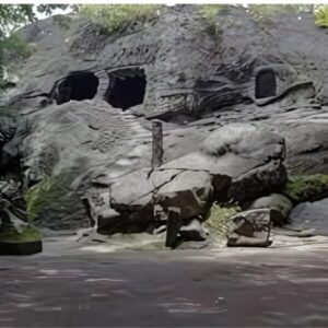 goa silomangleng goa bersejarah di kediri